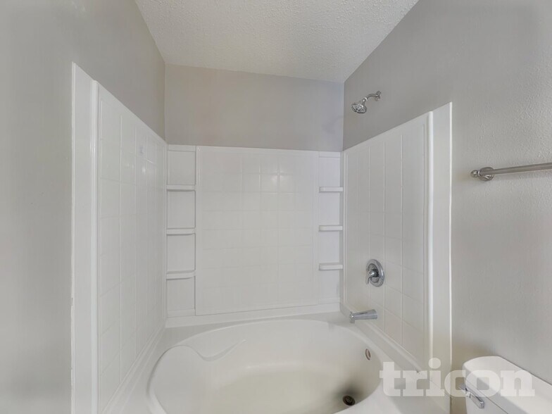 Building Photo - 9315 W Rising Sun Dr