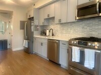 Building Photo - 159 Bennington St