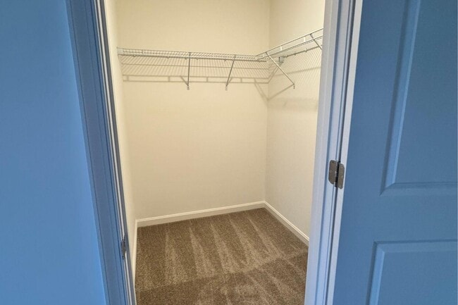 Building Photo - 2537 Westwind Blvd