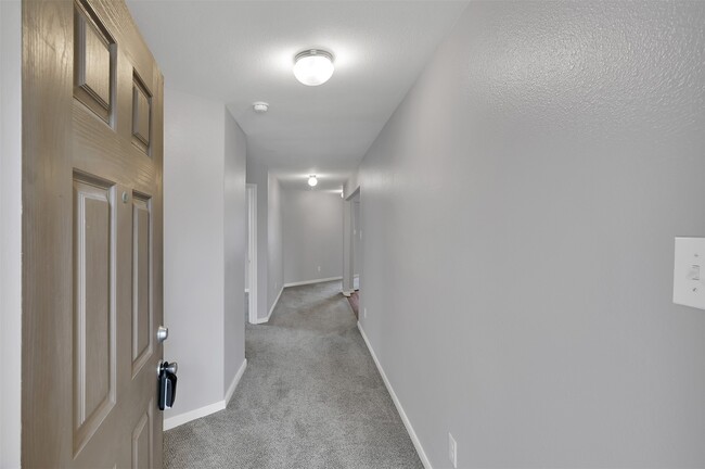 Building Photo - 4322 Medina River Loop
