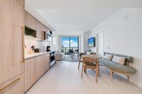 Building Photo - 159 NE 6th St