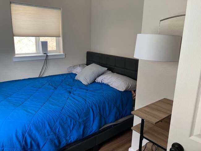 Building Photo - 1105 Granite Hill Rd