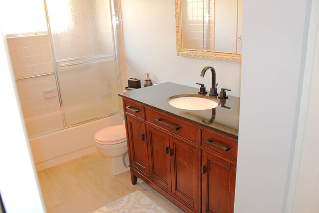 Building Photo - 5730 Fernley Dr E