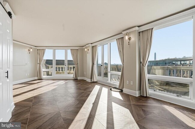 Building Photo - 701 Pennsylvania Ave NW