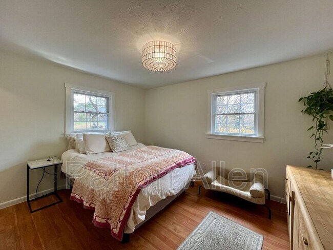 Building Photo - 30 Stevens Hill Rd