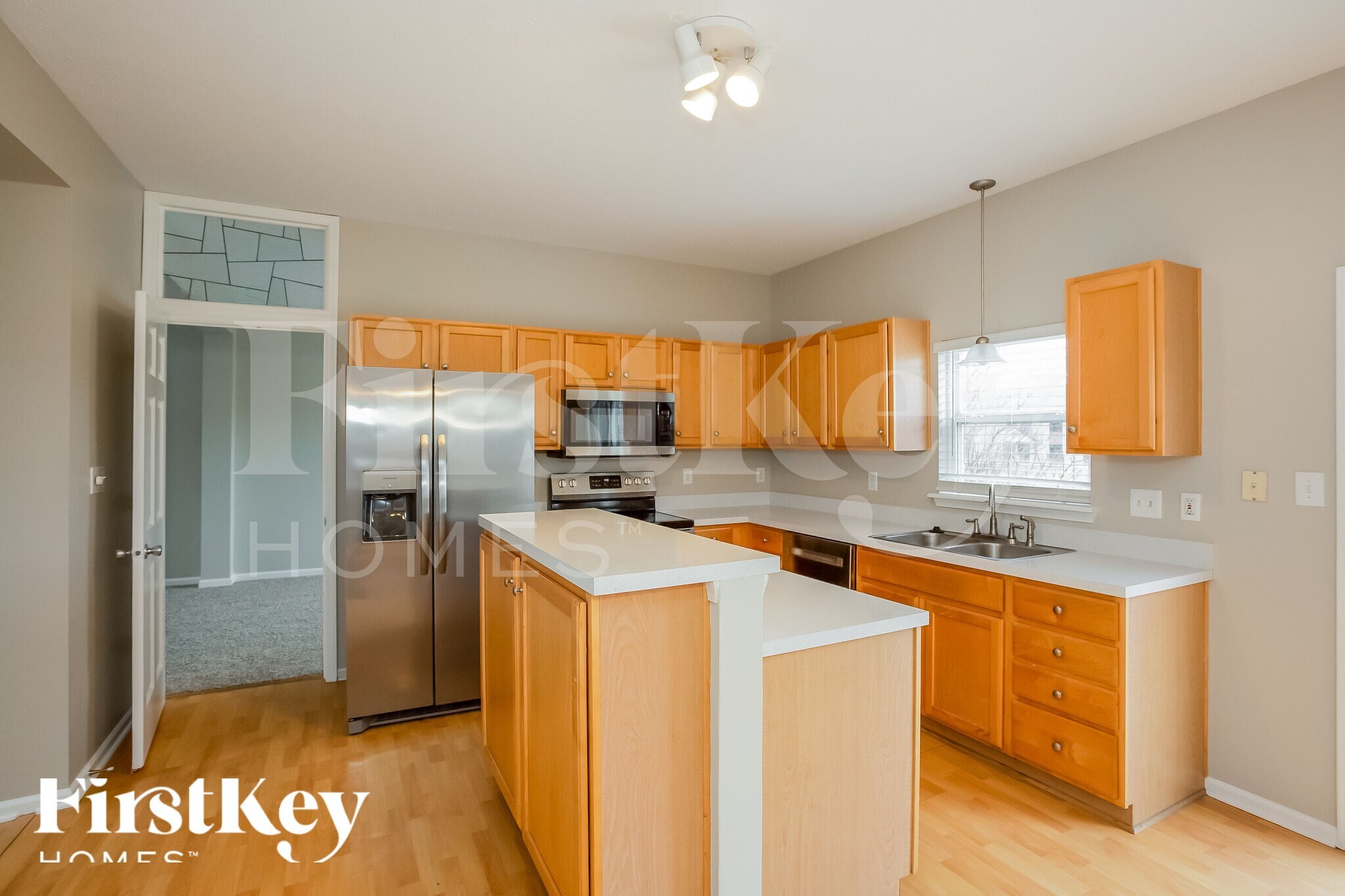 Building Photo - 13947 Royalwood Dr