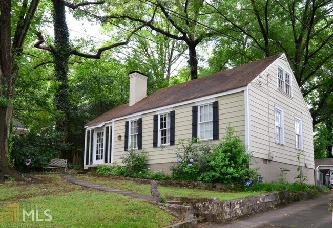 Primary Photo - 433 Deering Rd NW