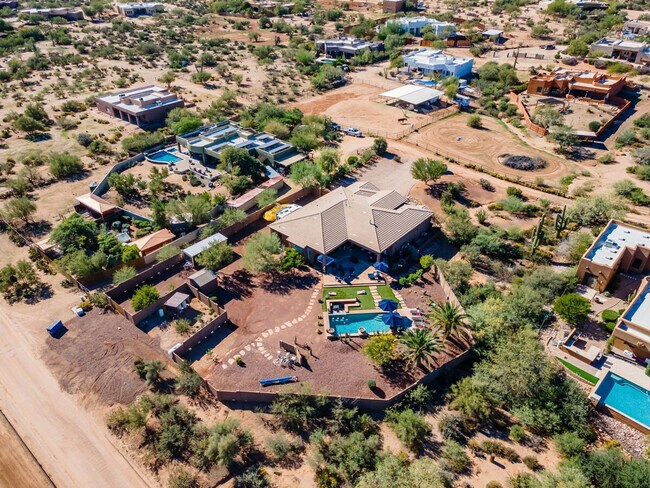 Building Photo - 27109 N 143rd Pl