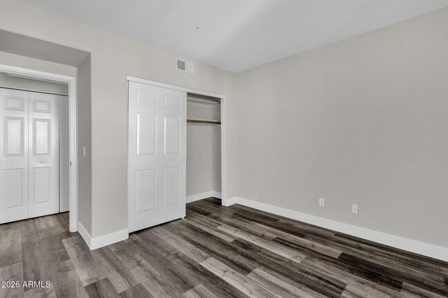 Building Photo - 7008 E Gold Dust Ave