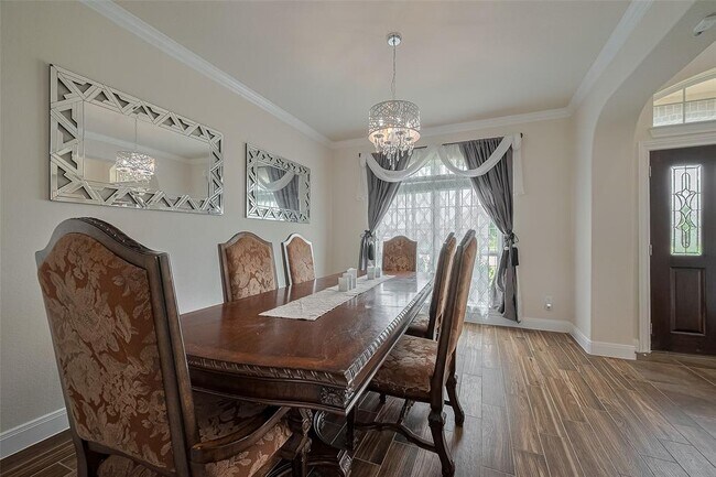 Building Photo - 2706 Topaz Cove Ln