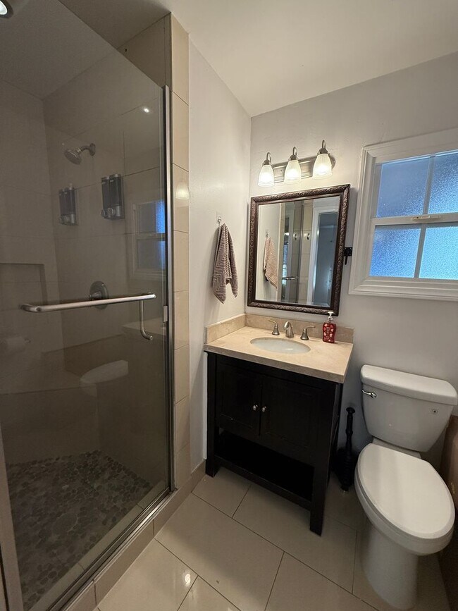 Building Photo - 3BD 2BA House in Kearny Mesa