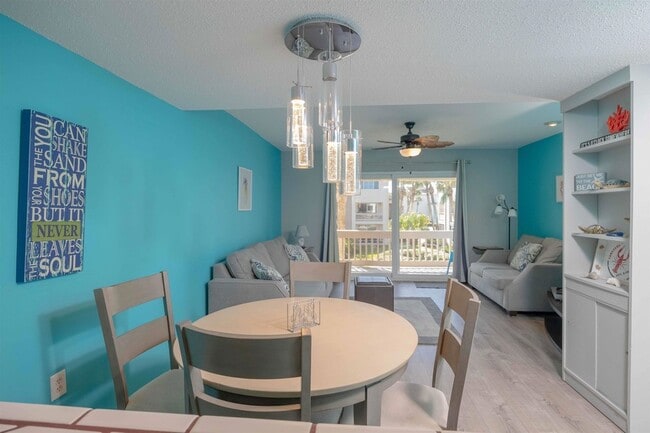 Building Photo - 8130 A1A S