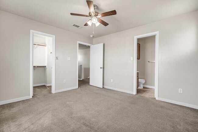 Building Photo - AUGUST 2026 MOVE IN!  Great 4 Bedroom 4 Bathroom Home