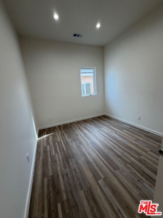 Building Photo - 11018 Herrick Ave