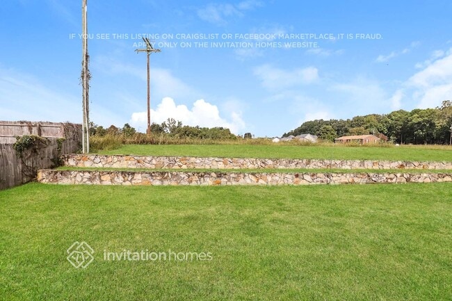 Building Photo - 2415 Pepperstone Dr