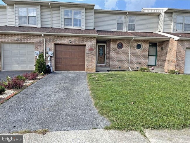 Building Photo - 337 Avi Dr