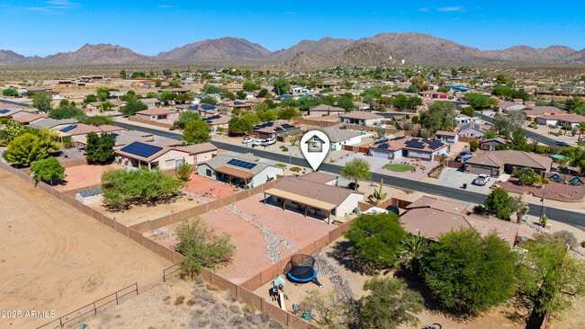 Building Photo - 22601 Weaver Valley Dr