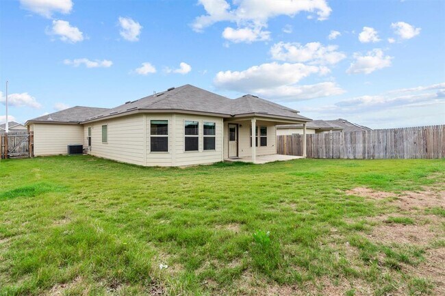 Building Photo - 2039 Rowan Wy