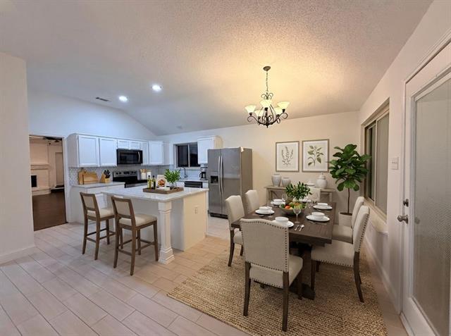 Building Photo - 1505 Clover Dr