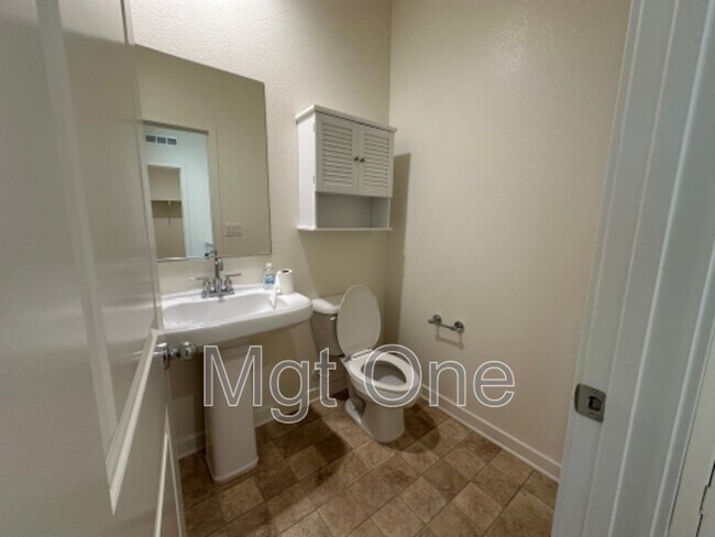 Building Photo - 12844 Sovite Way
