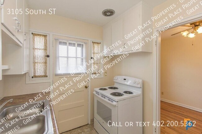 Building Photo - 3105 South St