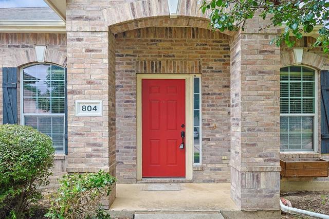 Building Photo - 804 Charlotte Dr