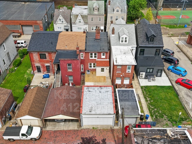 Building Photo - 417 Dargan St