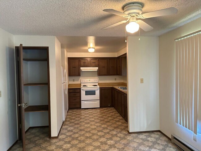 Building Photo - 4149 Kimberly Way