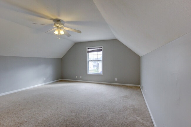 Building Photo - 3696 S Naples Ct