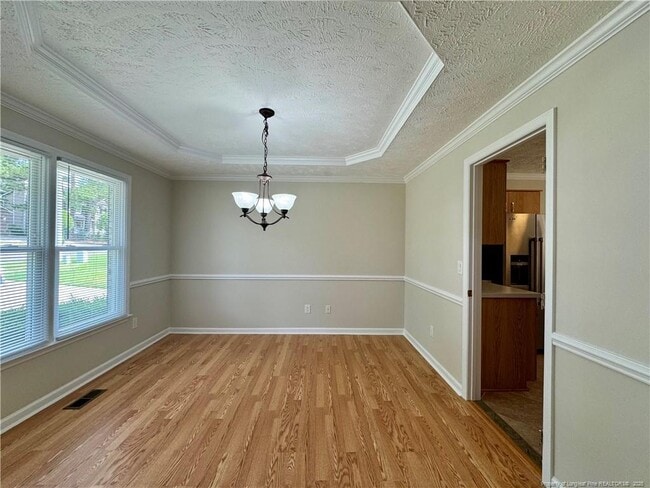 Building Photo - 250 Buhmann Dr