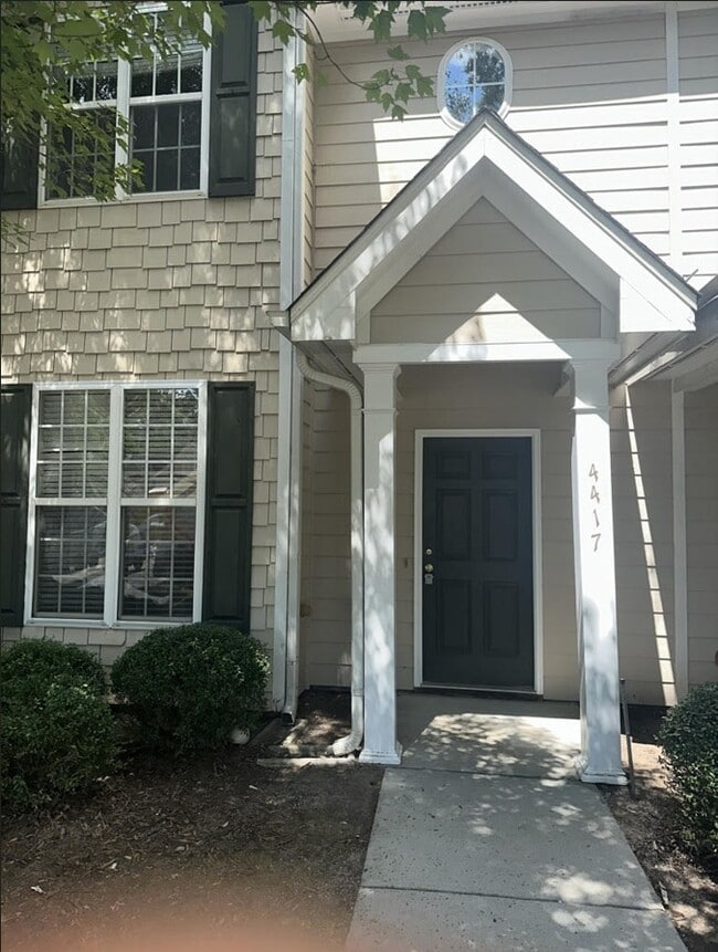 Building Photo - Ready for Now! Located in Raleigh. Townhom...
