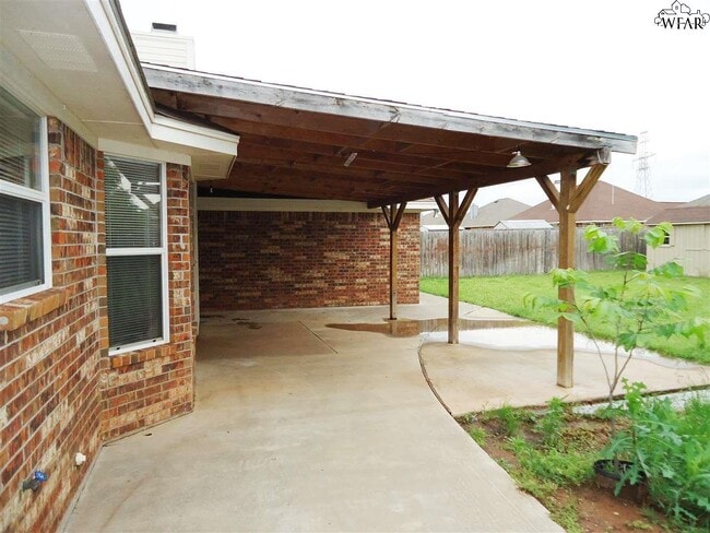 Building Photo - 6018 Van Dorn Dr