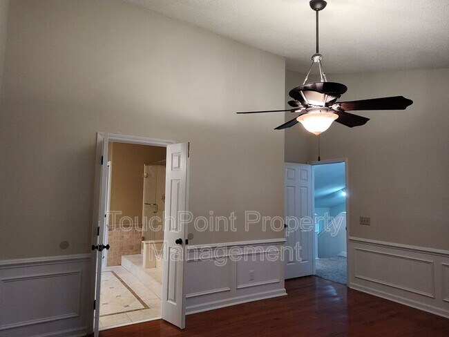 Building Photo - 7235 Kinsmore Ln
