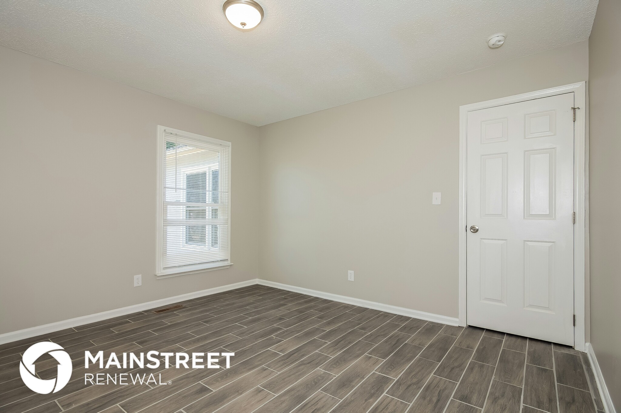 Building Photo - 124 Shade Tree Ct