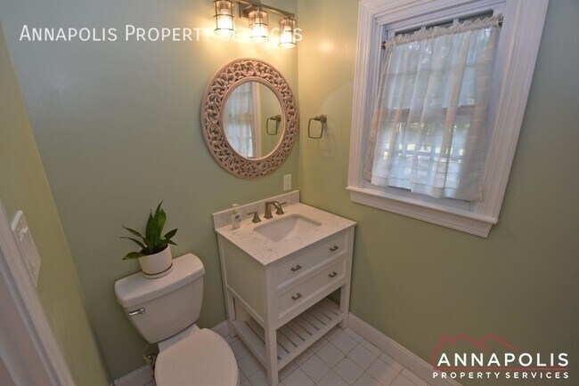 Building Photo - 112 Berrywood Dr