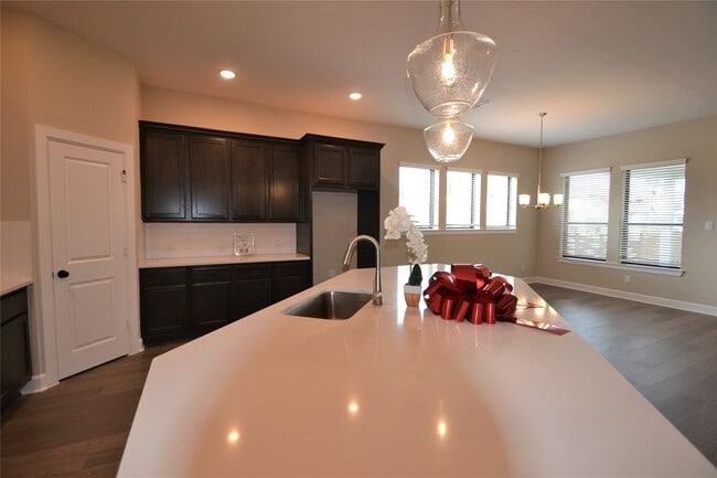 Building Photo - 3207 Kindred Wy