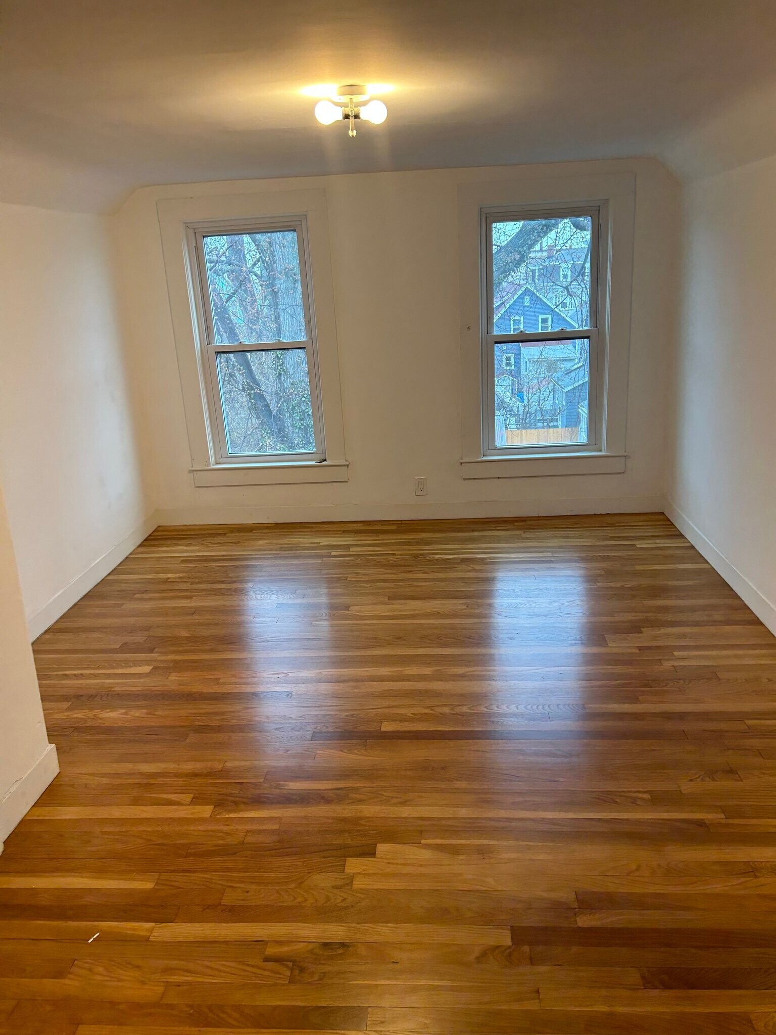 Building Photo - 81 Flint St