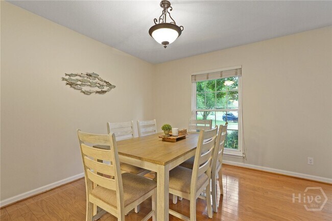 Building Photo - 609 Indigo Cir