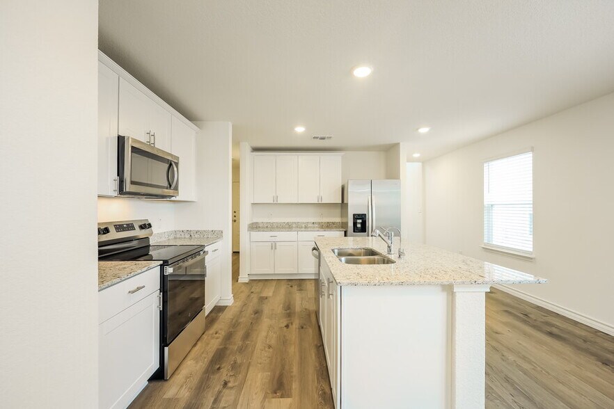 Building Photo - 10219 Monte Carmel Pl