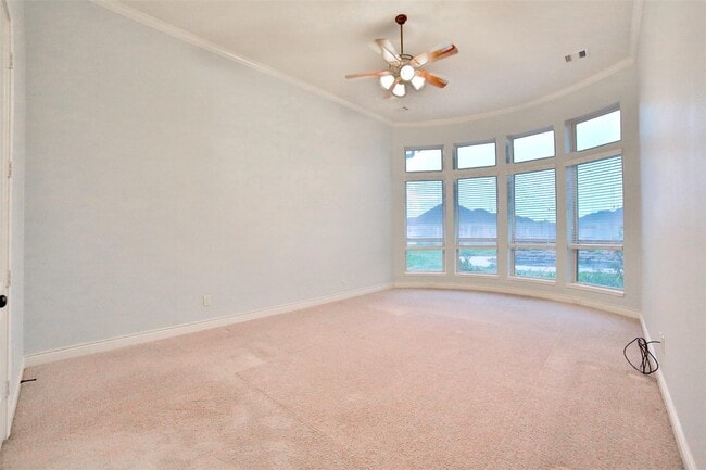 Building Photo - 2403 Haven Hill Dr