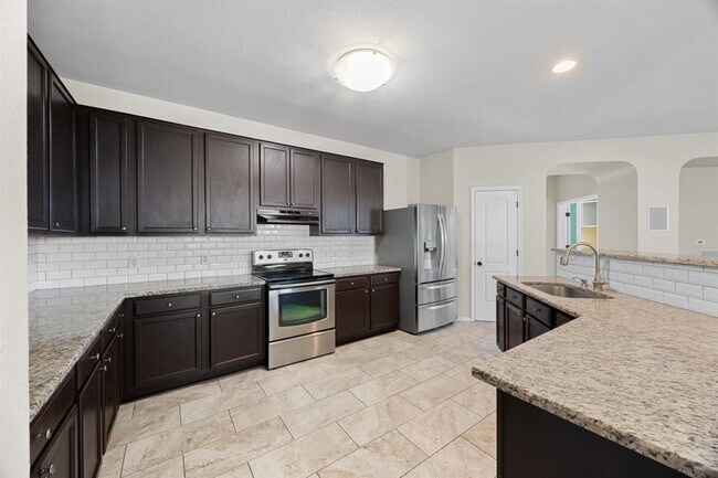 Building Photo - 4409 Woodstock Dr