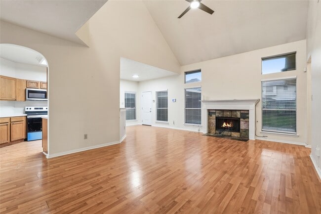 Building Photo - 14203 Torrey Forest Dr