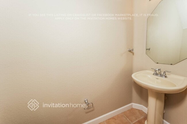 Building Photo - 6022 Woodlands Blvd