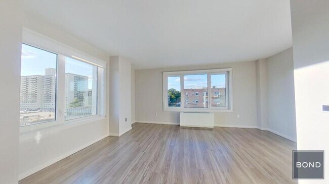 Building Photo - 2 bedroom in JAMAICA HILLS NY 11432