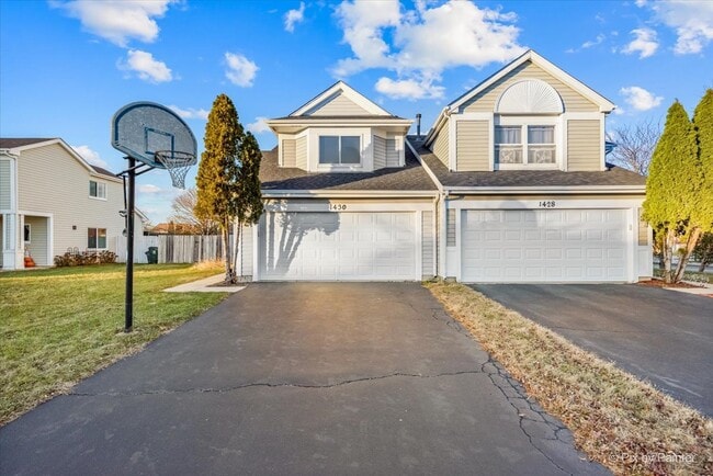 Building Photo - 1430 N Pembroke Dr