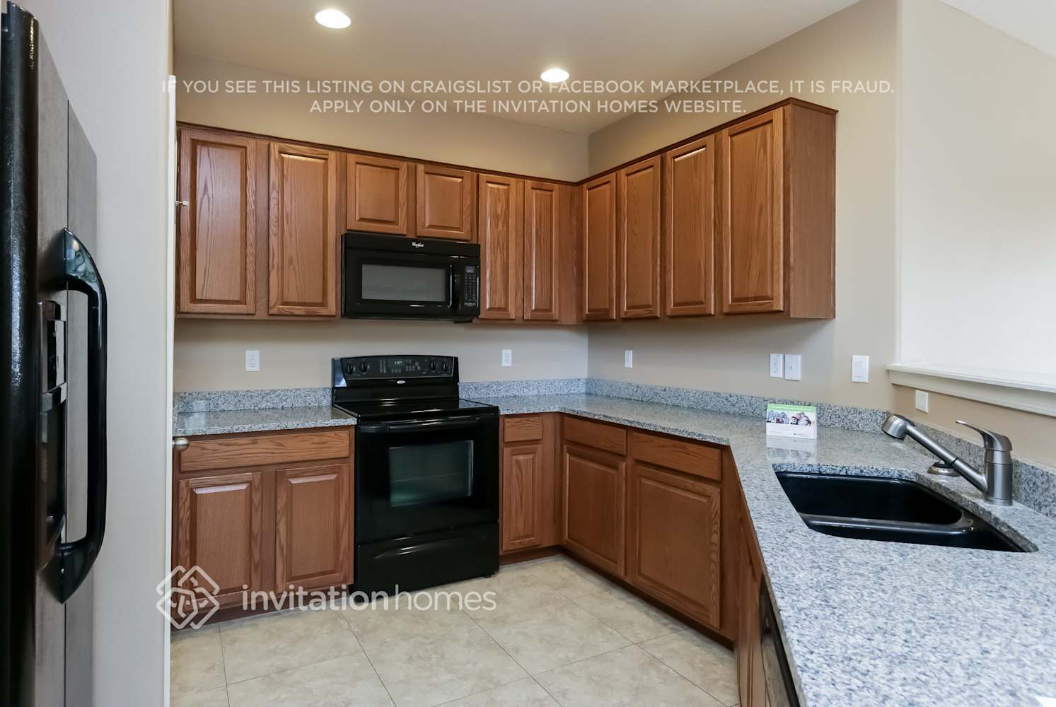 Building Photo - 4962 E Longhorn St