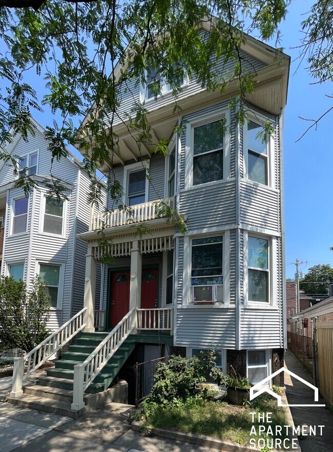 Building Photo - 2937 N Ashland Ave