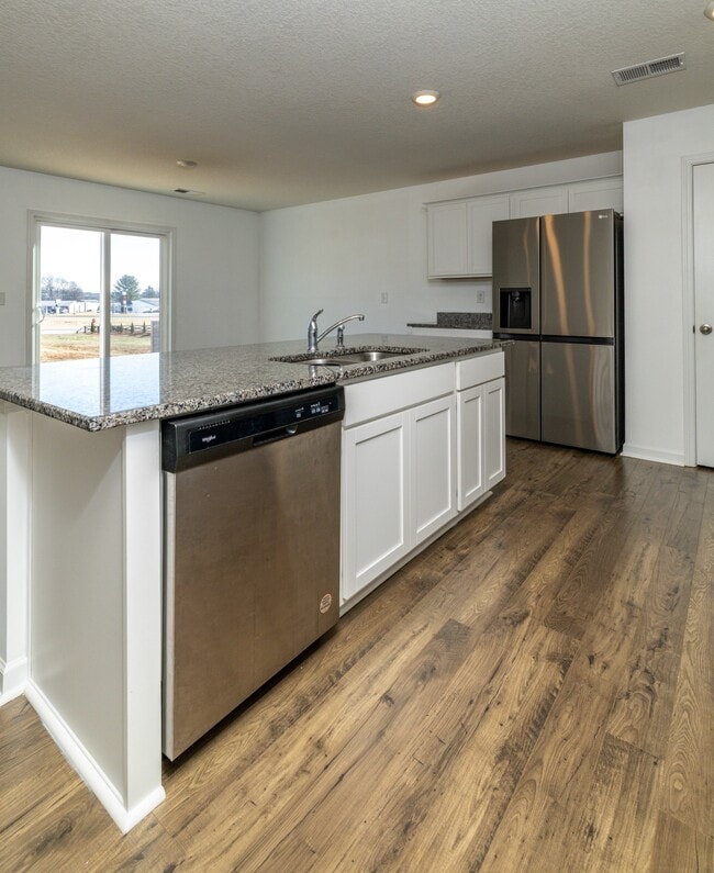 Building Photo - 228 Belle Ct