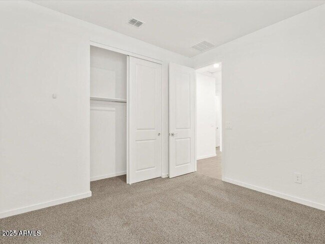 Building Photo - 4211 W Lisa Ln