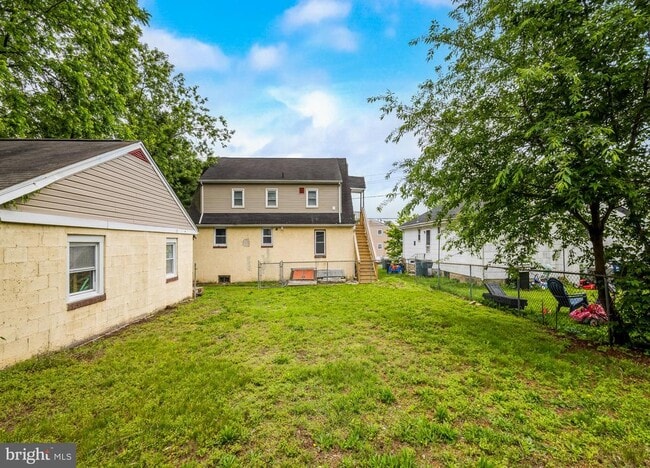 Building Photo - 505-A Evesham Rd